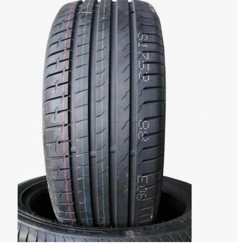 ROADCRUZA RA760 225/60 R18 104H